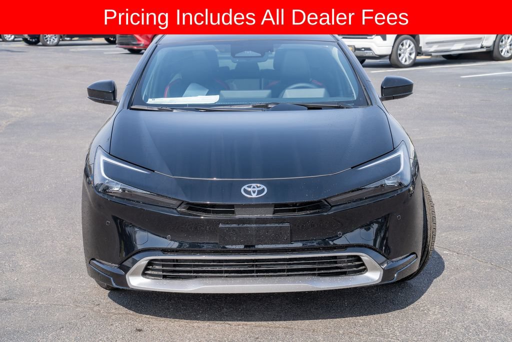 New 2026 Toyota Prius Plug-In Hybrid FWD image 2