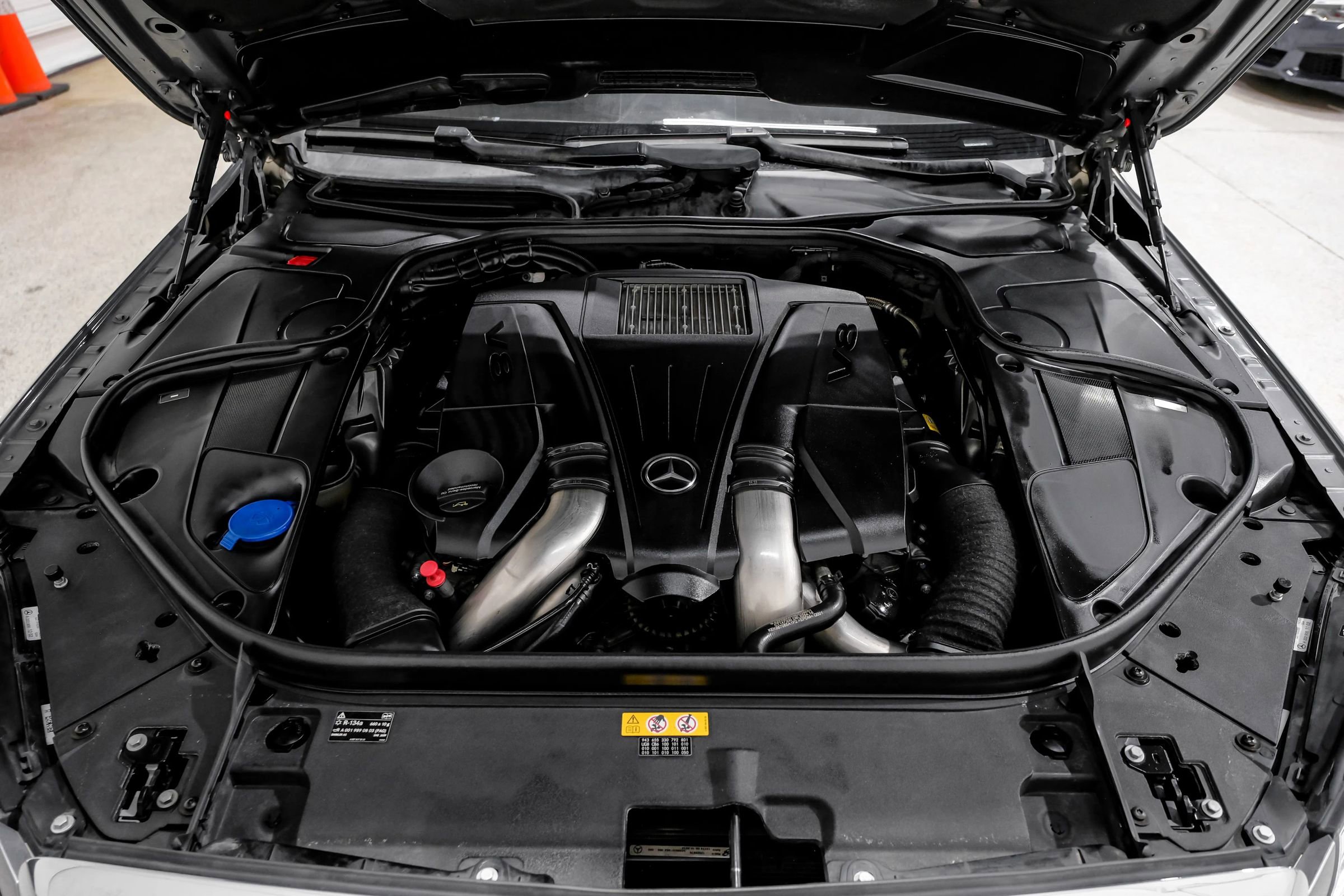 Used 2015 Mercedes-Benz S 550 Sedan w/ Sport Package w/ Sport Package image 58