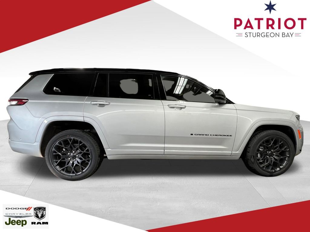 New 2025 Jeep Grand Cherokee L Summit w/ High Altitude Package image 3