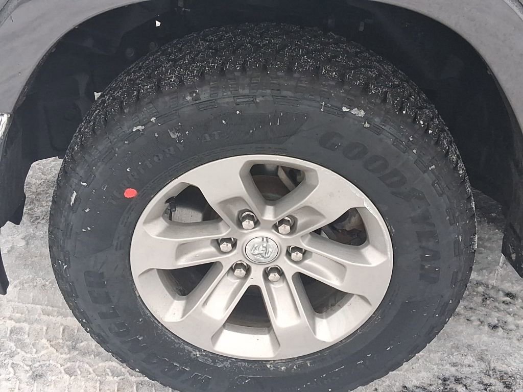 Used 2022 RAM 1500 Laramie image 12