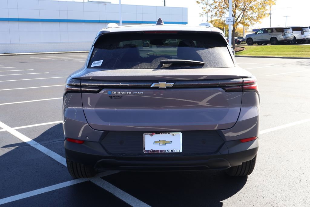 New 2026 Chevrolet Equinox EV LT image 6