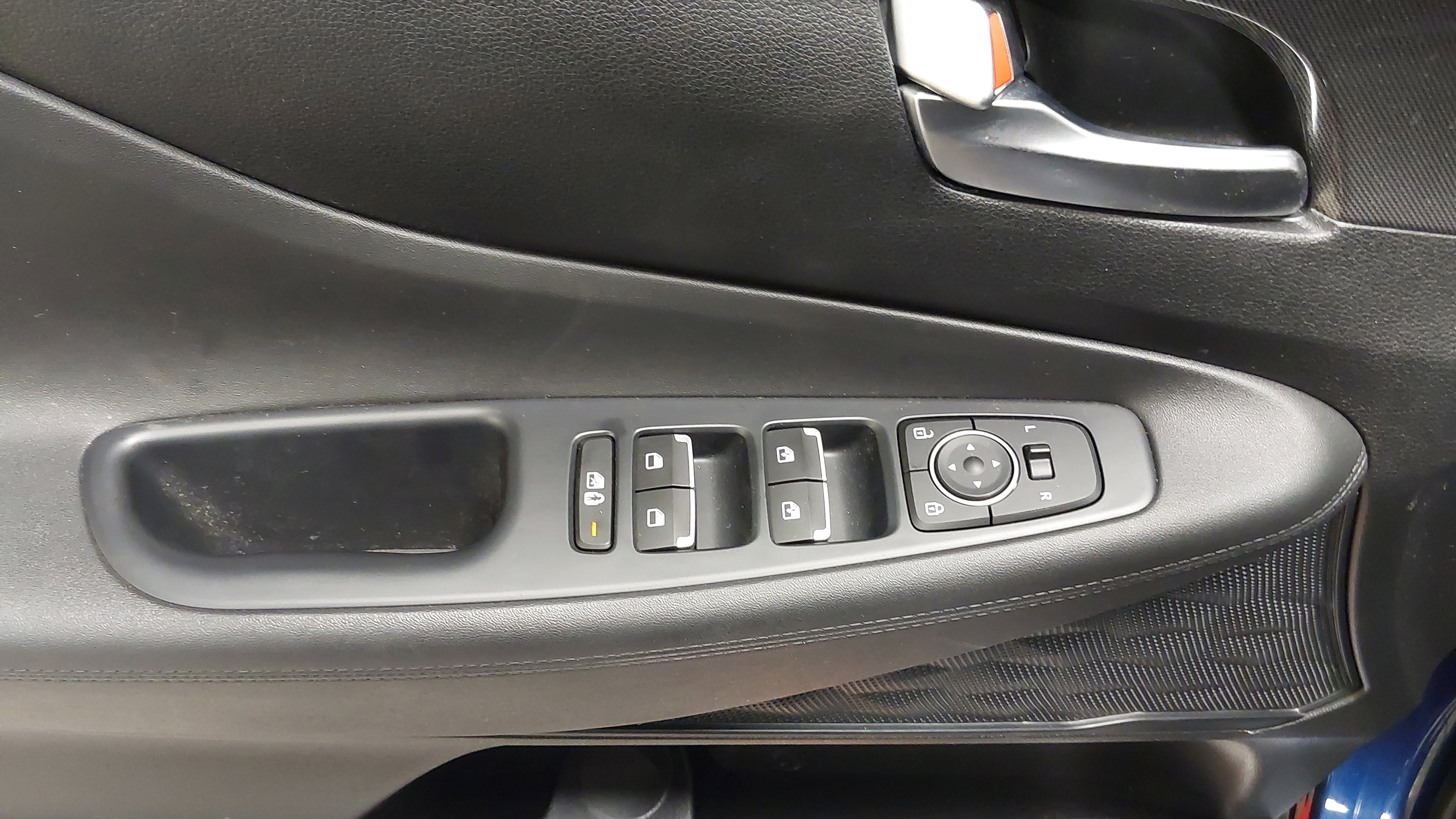 Used 2022 Hyundai Santa Fe XRT image 25