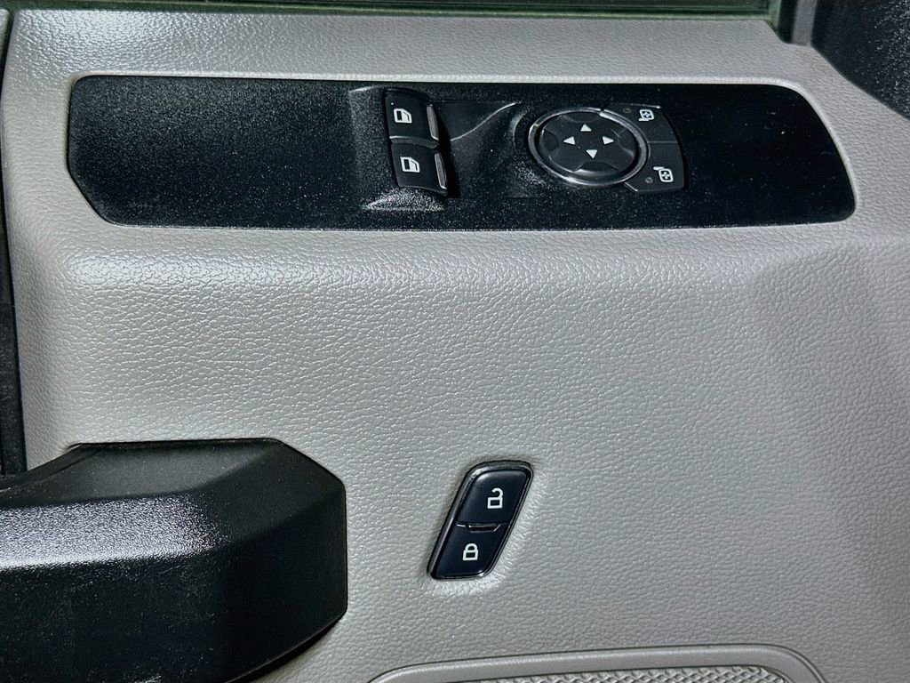 Used 2019 Ford F450 XL w/ XL Value Package RWD image 16
