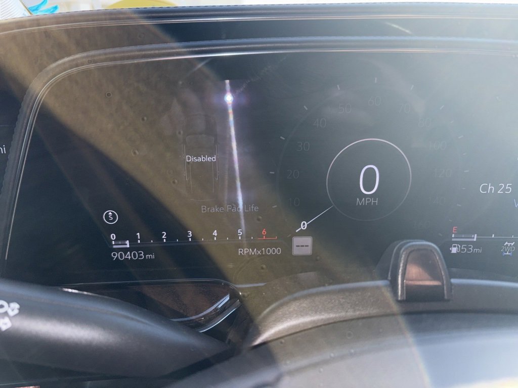 Used 2021 Cadillac Escalade Sport Platinum w/ LPO, ONYX Package image 18