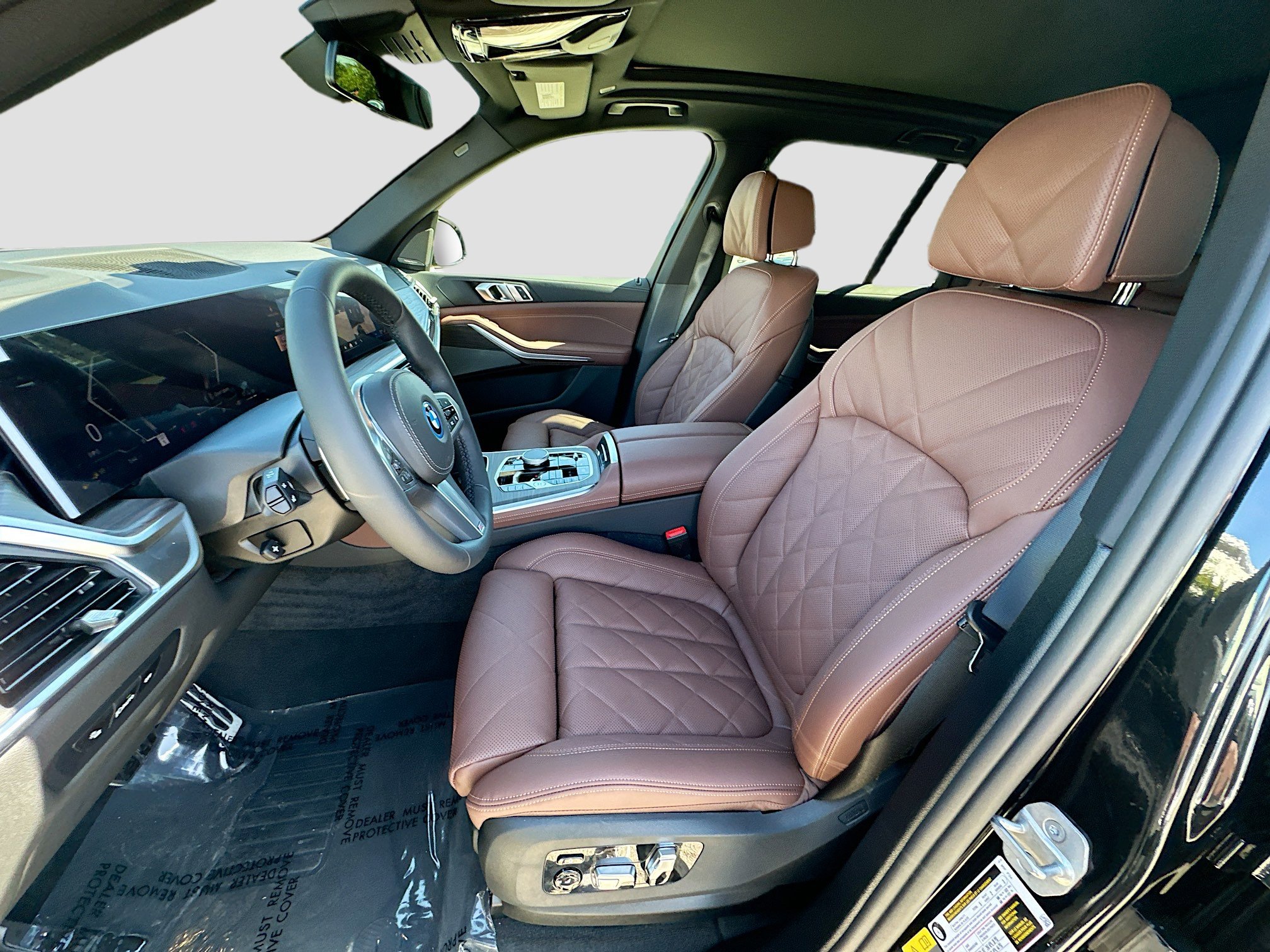 Used 2026 BMW X5 xDrive50e w/ M Sport Package image 16