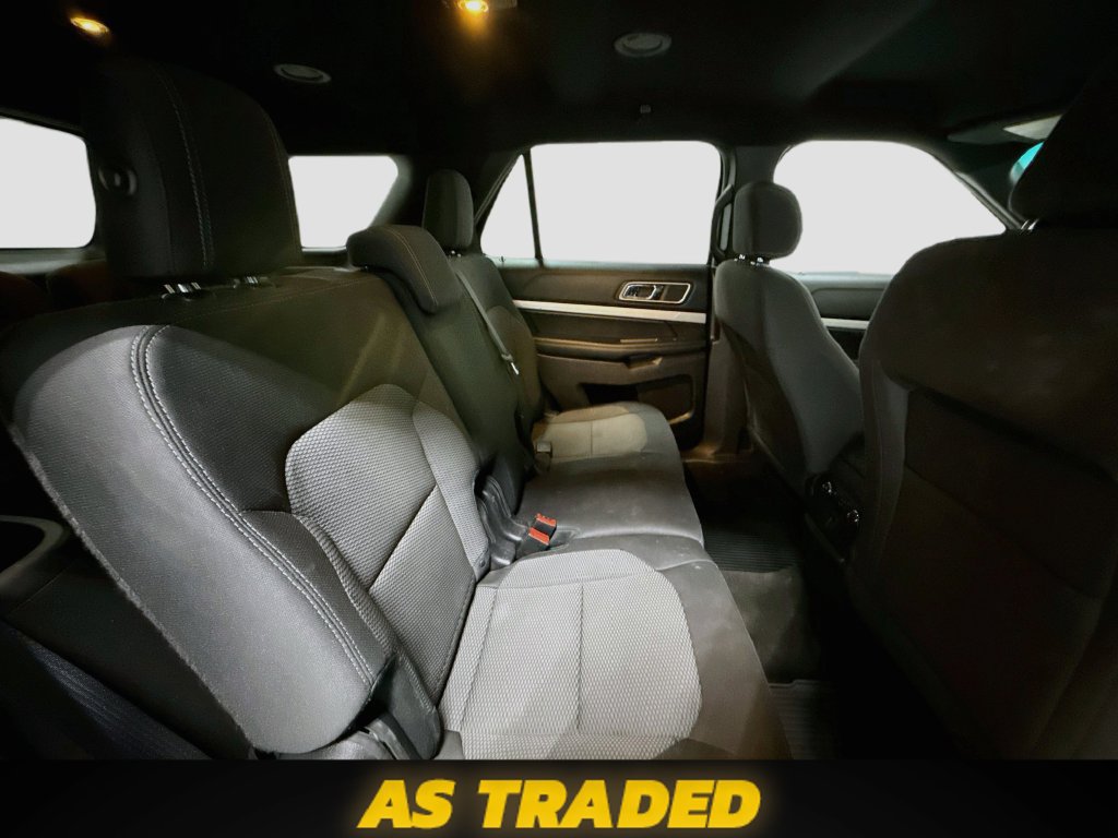 Used 2016 Ford Explorer XLT AWD/4WD image 28