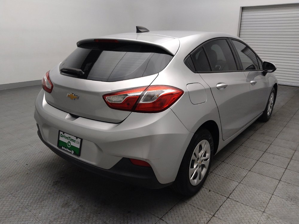 Used 2019 Chevrolet Cruze LS FWD image 9