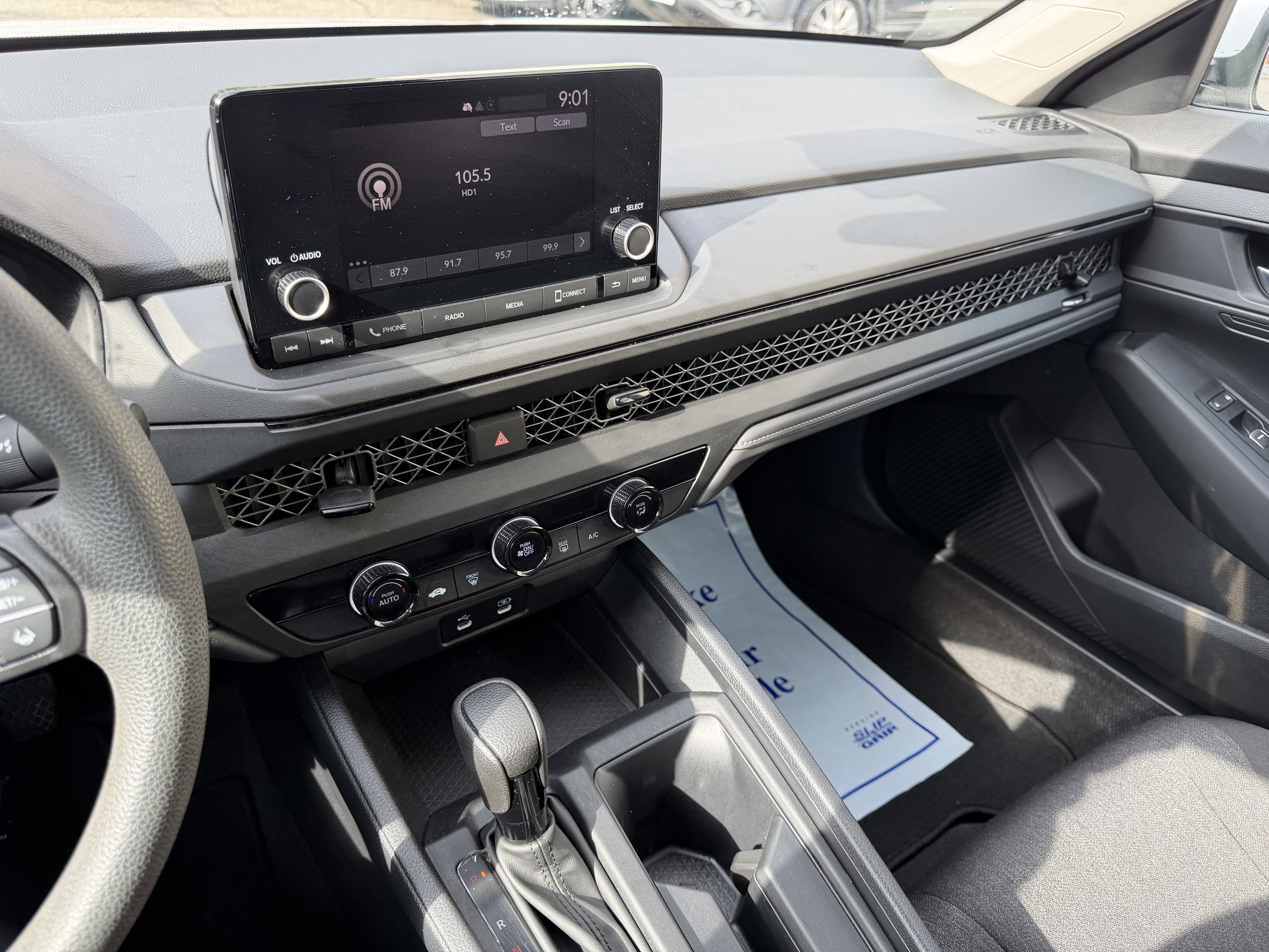 Used 2023 Honda Accord LX image 16