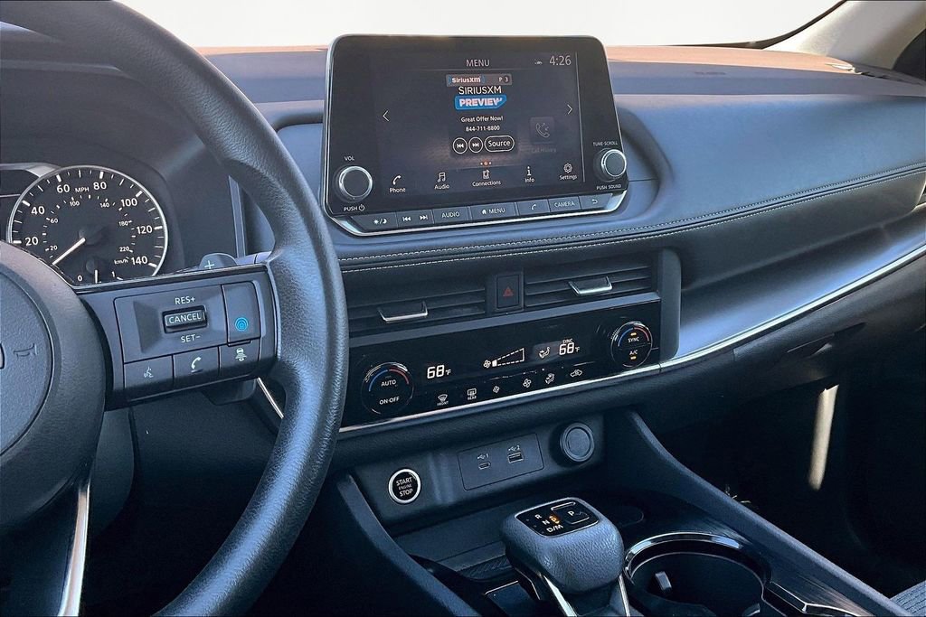 Used 2023 Nissan Rogue SV image 6