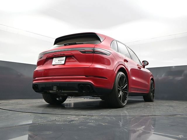 Used 2023 Porsche Cayenne Turbo w/ Premium Package Plus AWD/4WD image 30