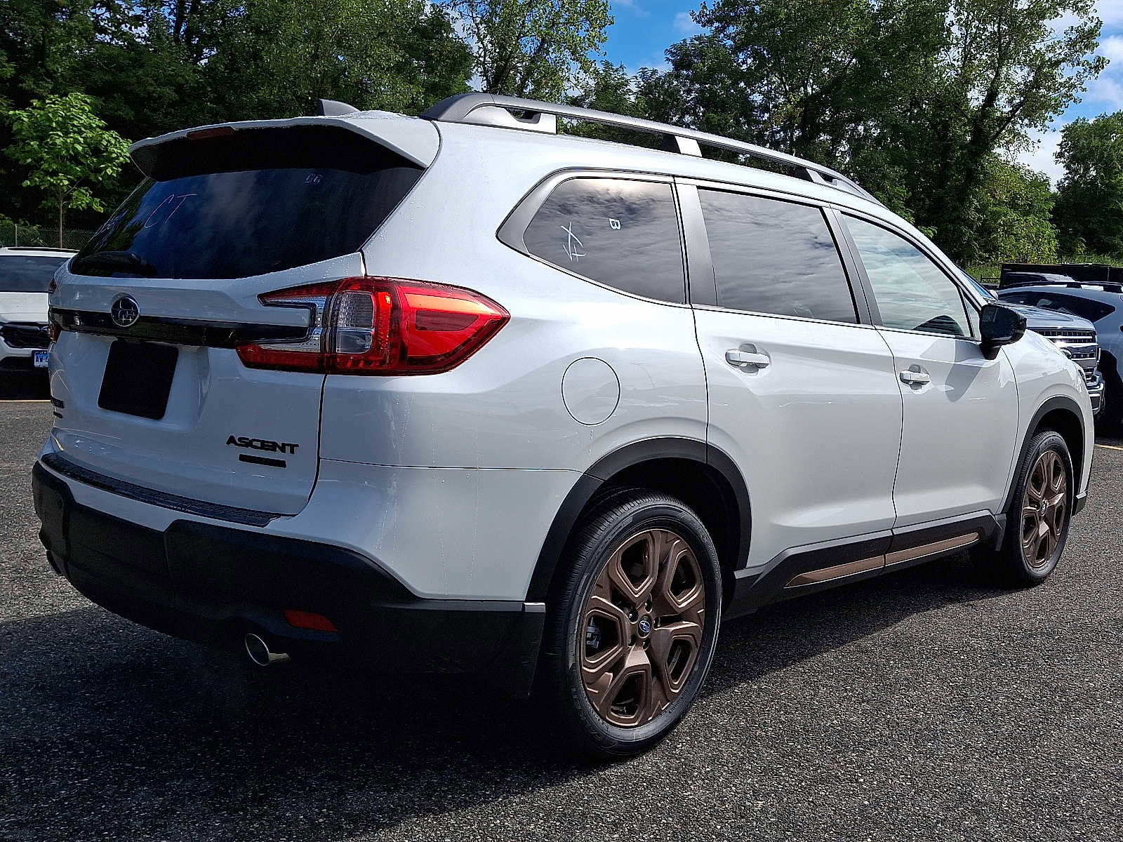 New 2025 Subaru Ascent Bronze Edition image 4
