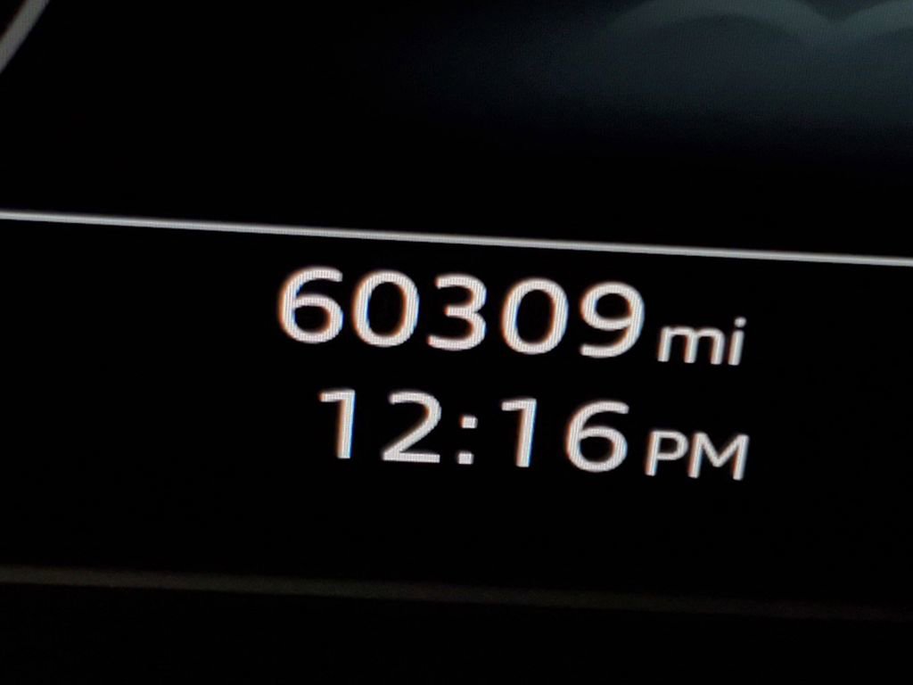 Used 2023 Audi Q5 2.0T Premium Plus AWD/4WD image 14