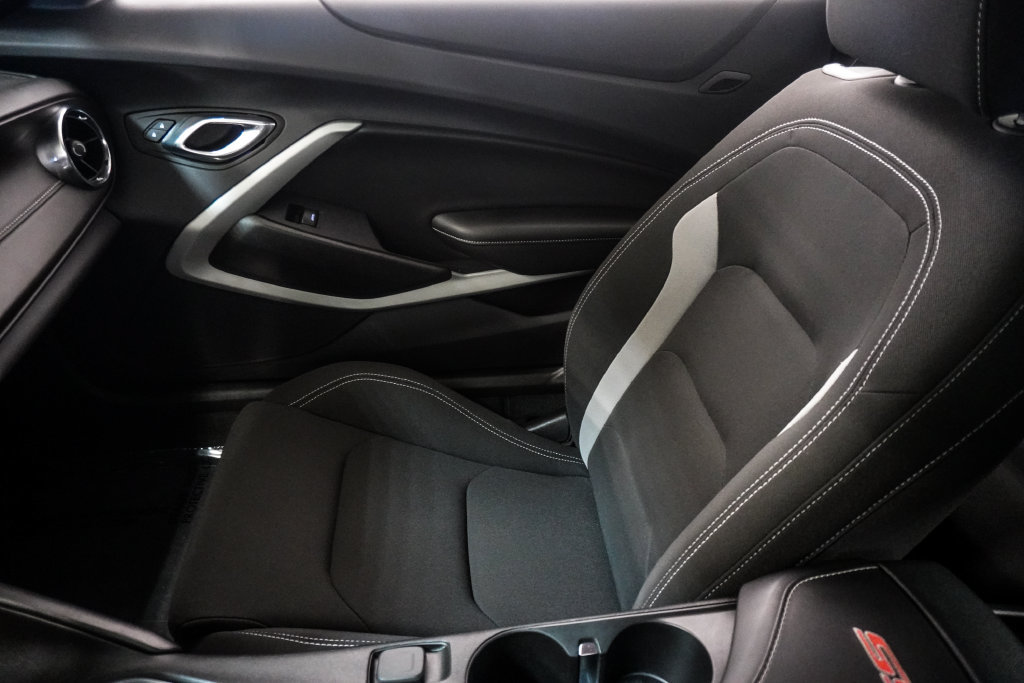Used 2023 Chevrolet Camaro SS RWD image 25