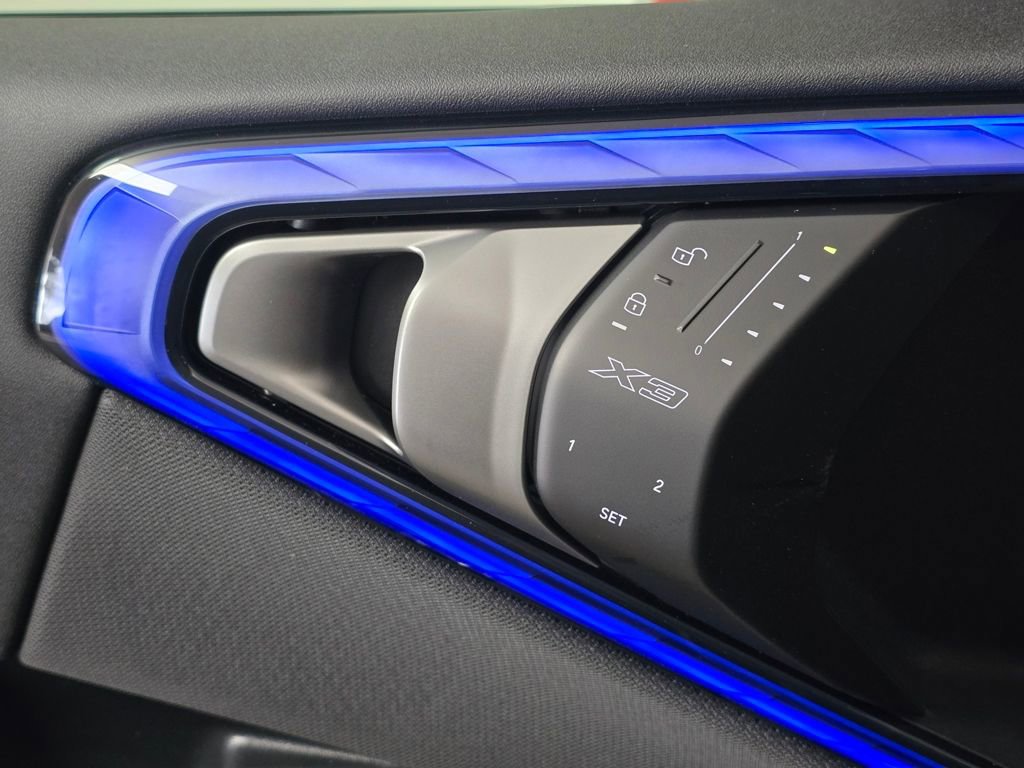 New 2026 BMW X3 xDrive30 w/ Premium Package image 14