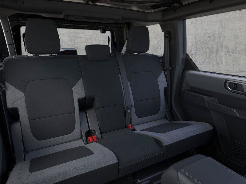 New 2025 Ford Bronco 4-Door AWD/4WD image 11