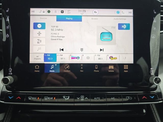 Certified 2025 Jeep Wagoneer Series II w/ Convenience Group I image 19