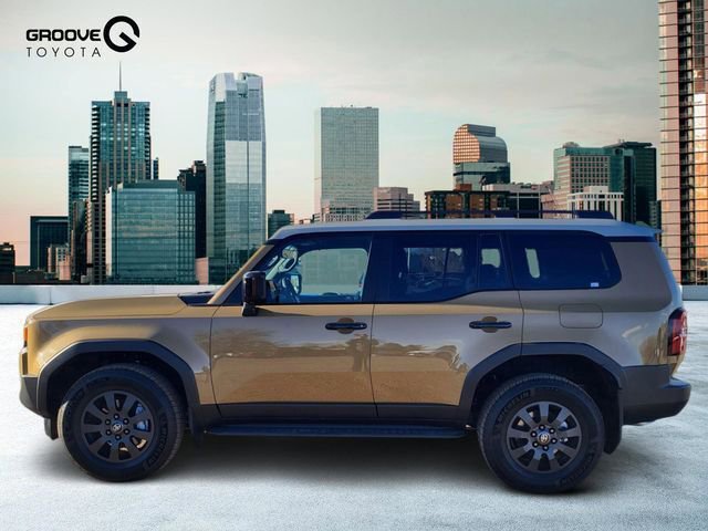 Used 2025 Toyota Land Cruiser image 2