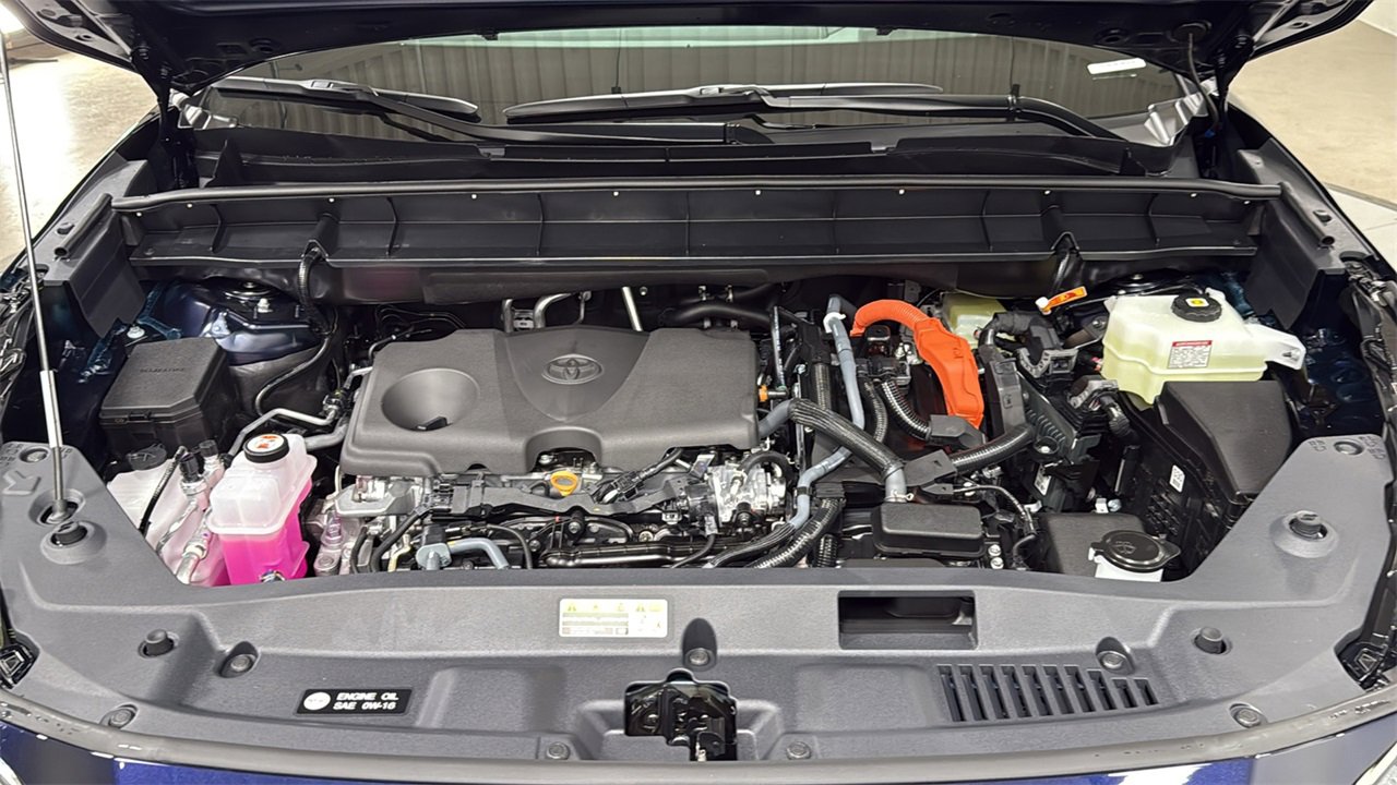 New 2026 Toyota Highlander Platinum image 26
