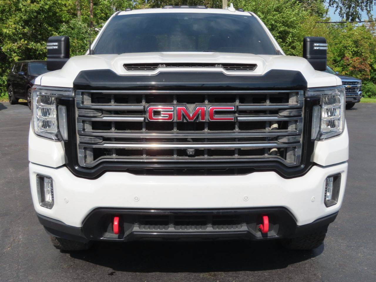 Used 2020 GMC Sierra 2500 AT4 w/ AT4 Premium Package AWD/4WD image 9