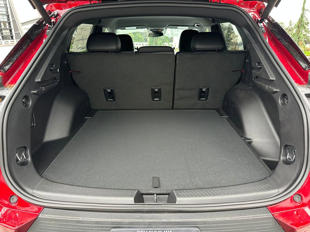 New 2026 Chevrolet Equinox EV LT image 14