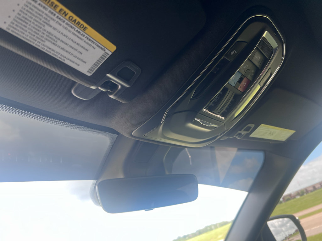 Certified 2025 Jeep Grand Cherokee Altitude RWD image 28