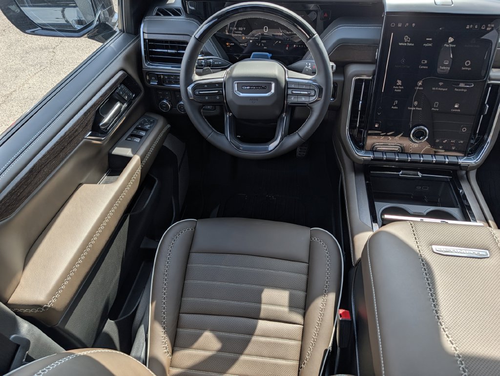 New 2027 GMC Yukon Denali Ultimate AWD/4WD image 11