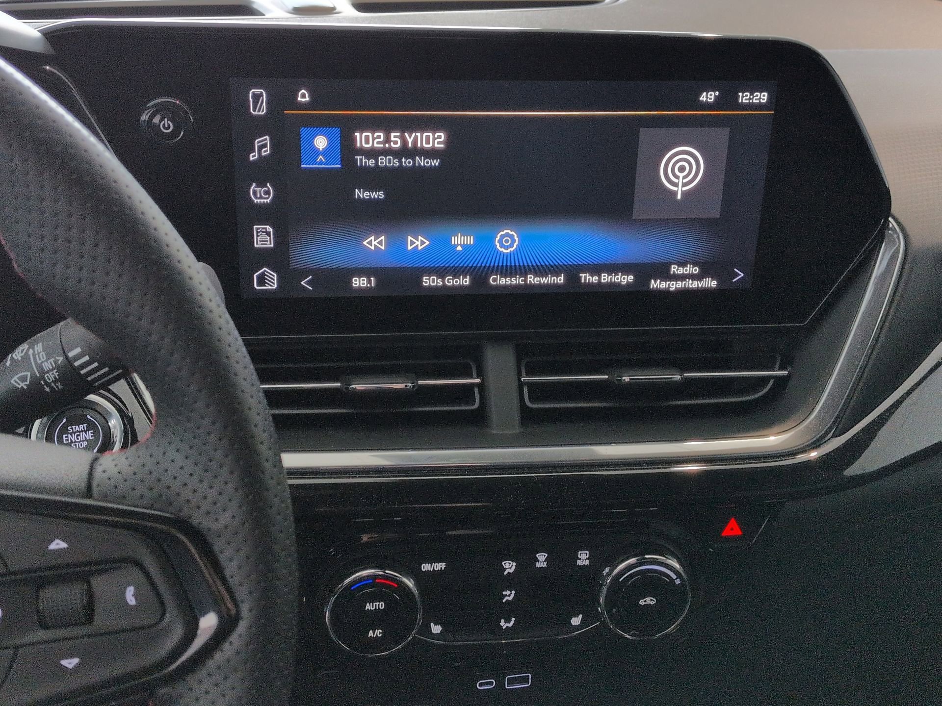 Certified 2024 Chevrolet Trax RS image 13