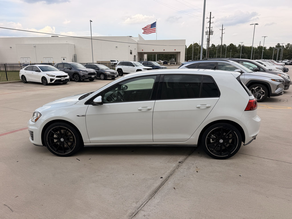 Used 2017 Volkswagen GTI S FWD image 5