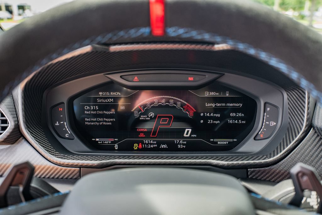 Used 2024 Lamborghini Urus Performante AWD/4WD image 33