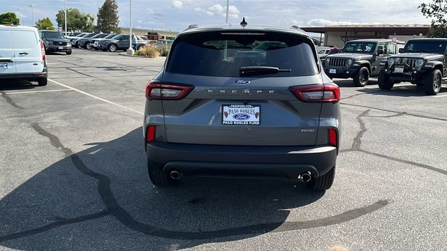 Used 2025 Ford Escape ST-Line AWD/4WD image 4