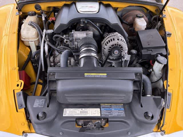 Used 2003 Chevrolet SSR w/ Preferred Equipment Group RWD image 15