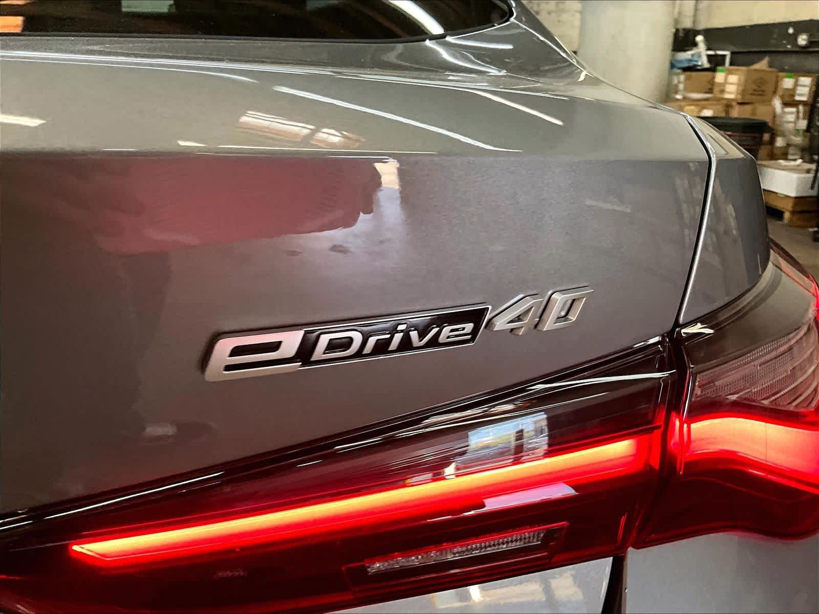 Used 2023 BMW i4 eDrive40 w/ Premium Package RWD image 12