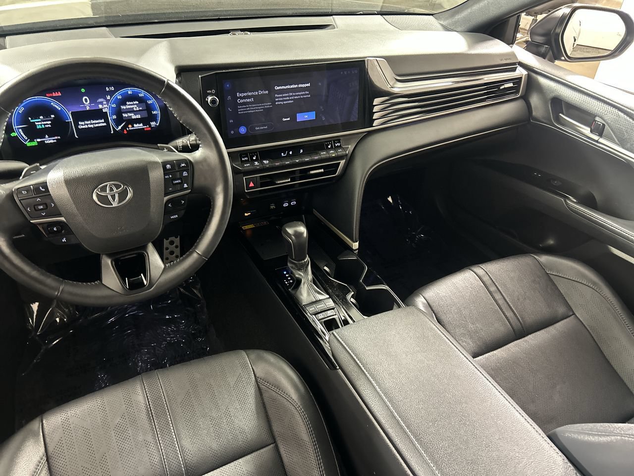 Used 2025 Toyota Camry XSE FWD image 23