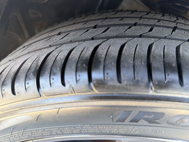 Used 2020 Chrysler 300 S RWD image 33