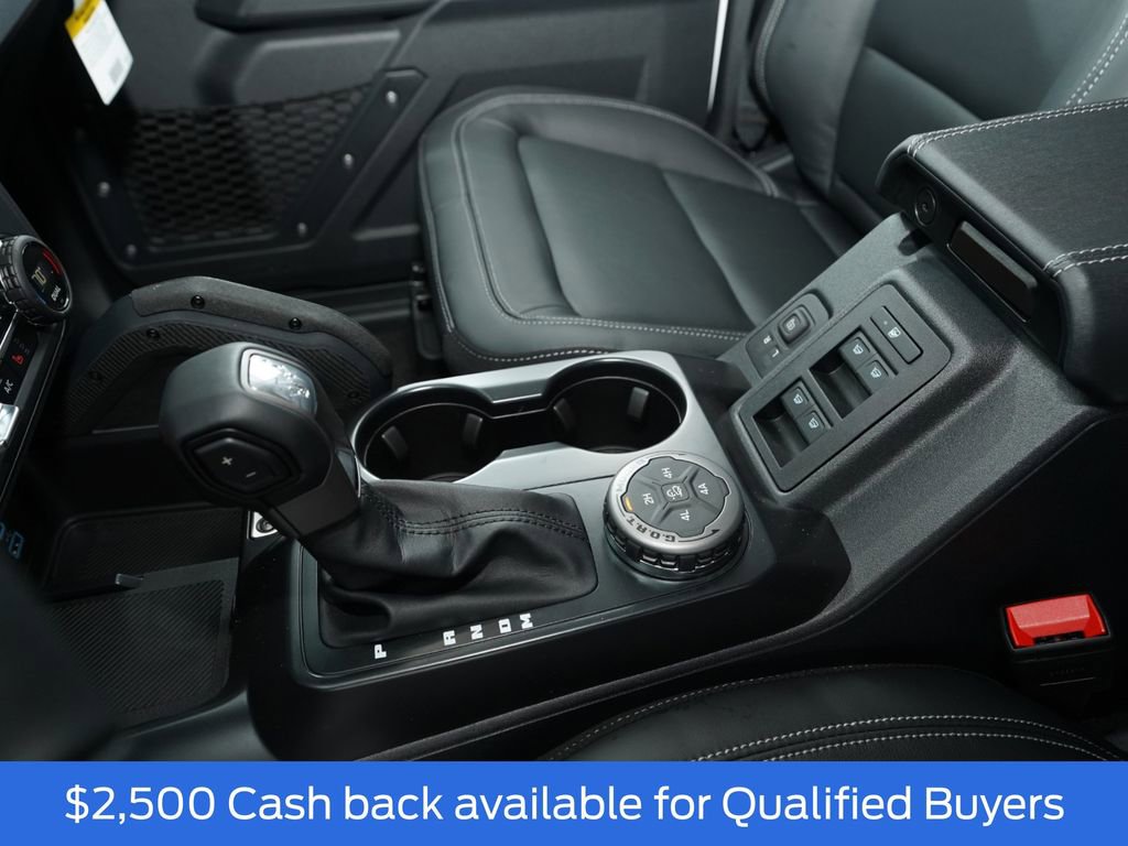 New 2025 Ford Bronco Outer Banks w/ Sasquatch Package image 25