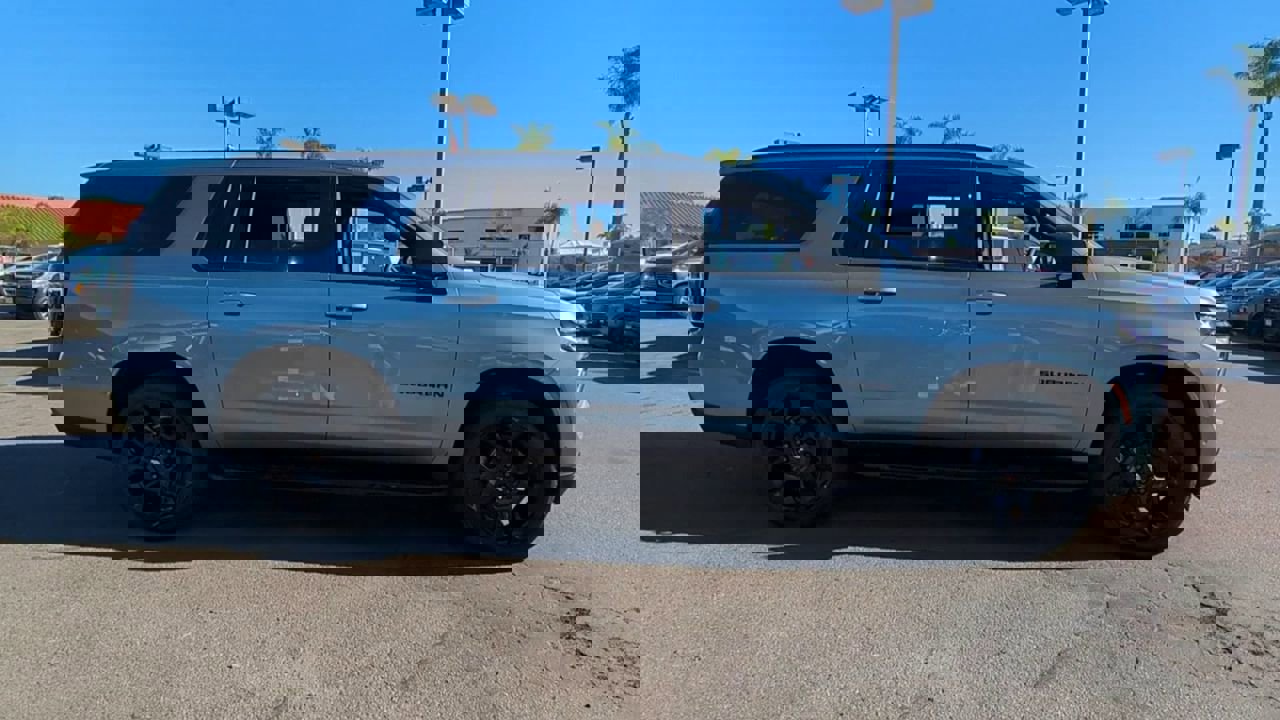 New 2026 Chevrolet Suburban RST image 69