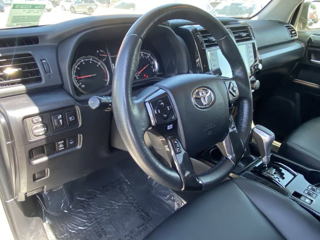 Certified 2024 Toyota 4Runner TRD Off-Road Premium w/ Moonroof Package AWD/4WD image 21