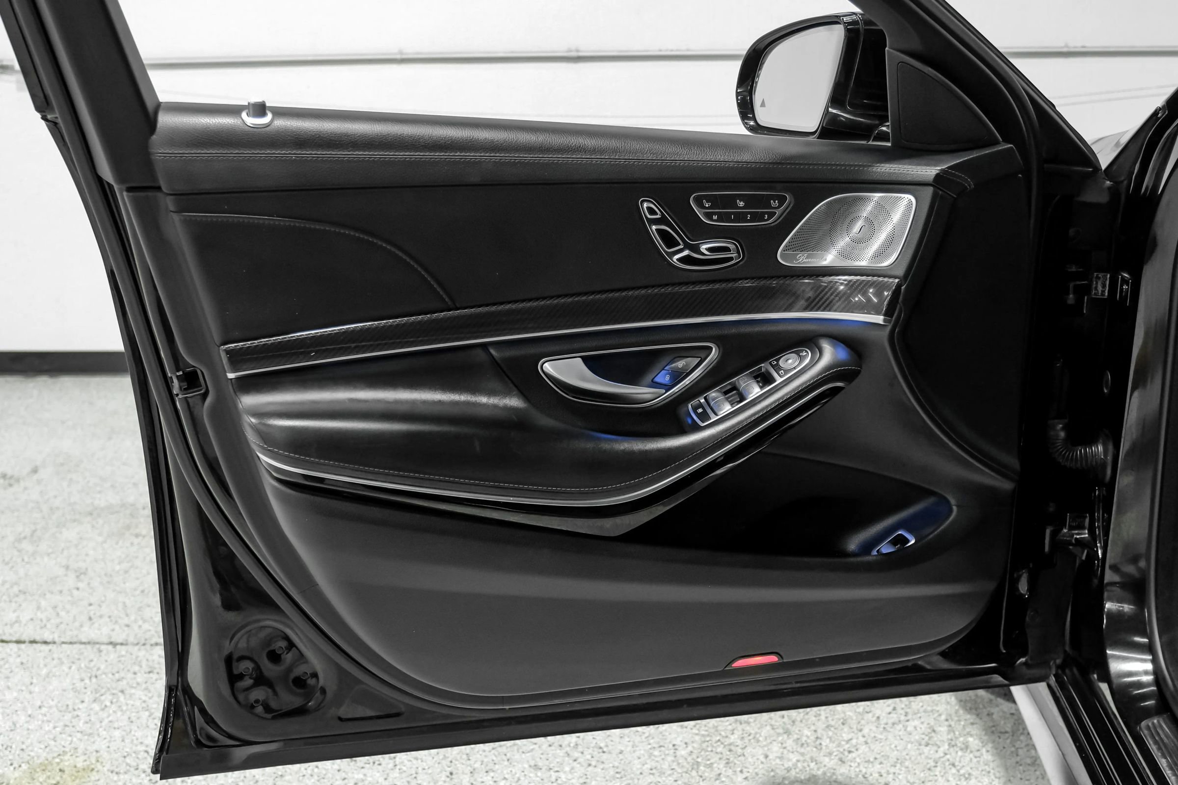 Used 2015 Mercedes-Benz S 63 AMG 4MATIC Sedan image 47