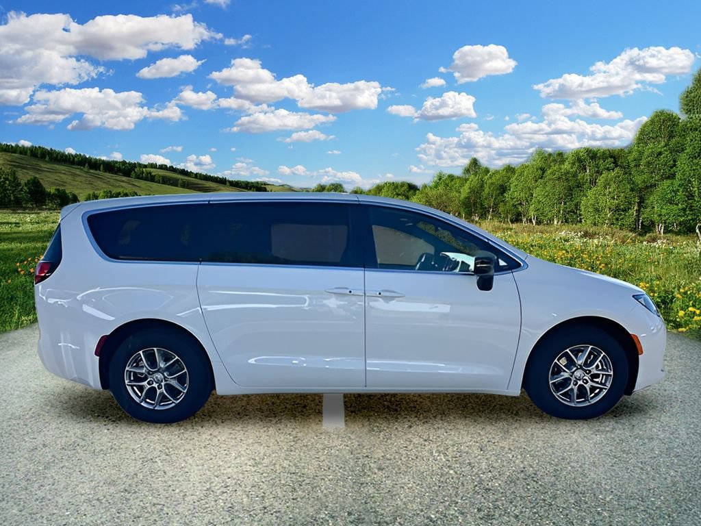 New 2026 Chrysler Voyager LX FWD image 3