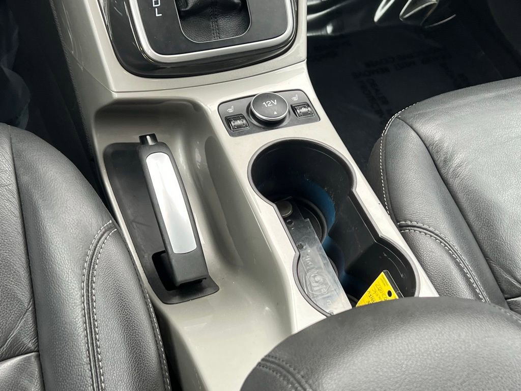 Used 2016 Ford C-MAX Energi SEL w/ Equipment Group 302A image 21