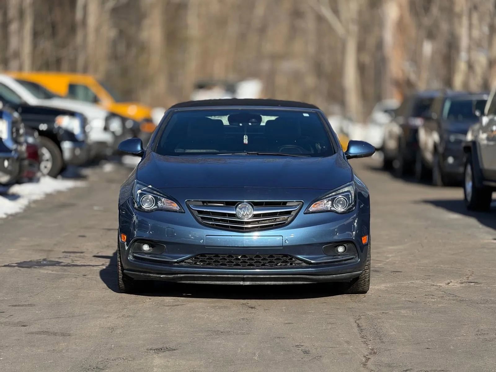 Used 2016 Buick Cascada Premium image 2