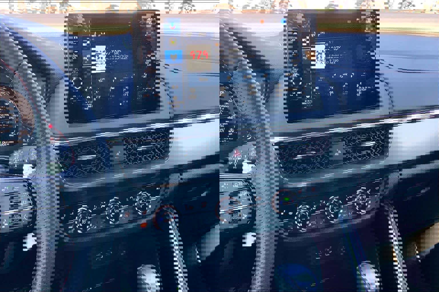 Used 2026 Acura ADX A-Spec image 6