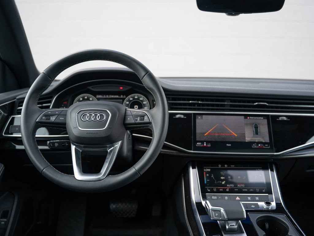 Certified 2025 Audi Q8 Premium Plus w/ Premium Plus Package AWD/4WD image 22