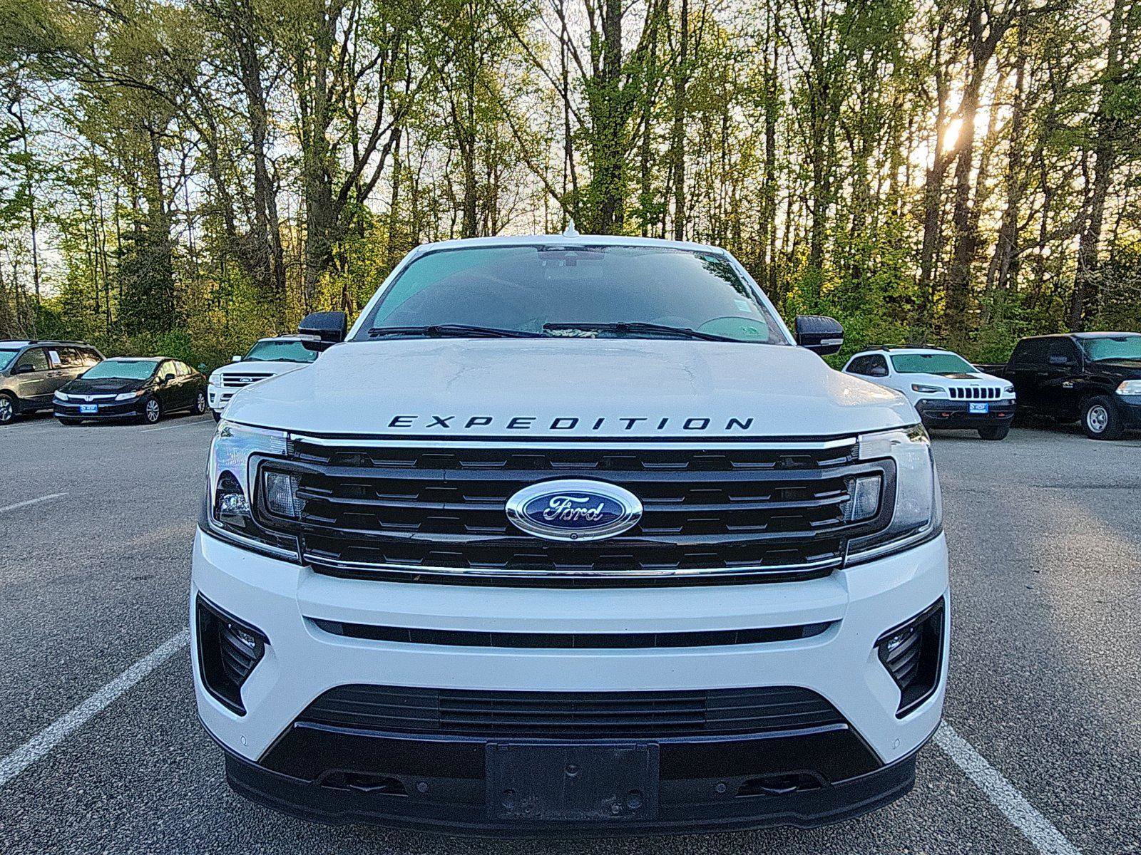 Used 2021 Ford Expedition Limited image 8