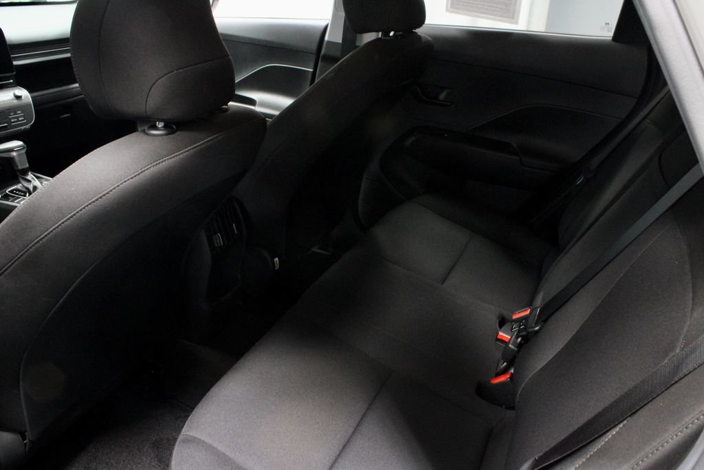 Used 2024 Hyundai Kona SEL AWD/4WD image 20