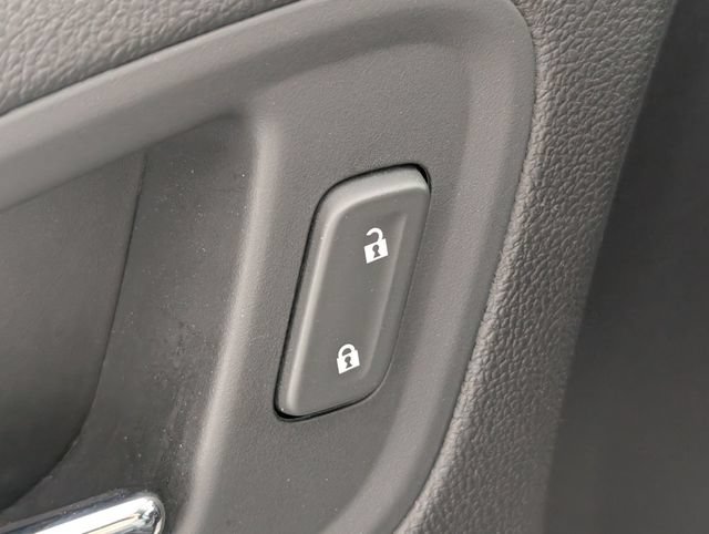 Used 2017 Chevrolet Colorado Z71 RWD image 11