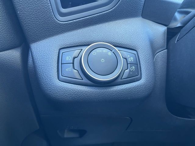 Used 2018 Ford Escape SE image 17