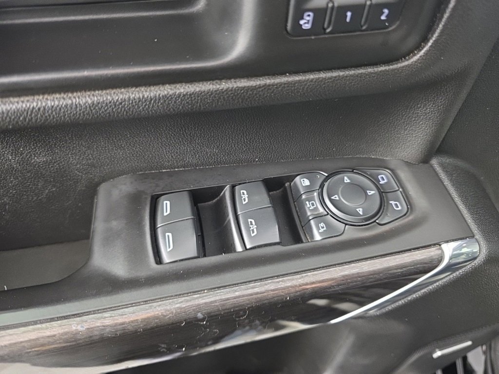 Used 2021 Chevrolet Silverado 2500 LTZ w/ LTZ Plus Package image 14