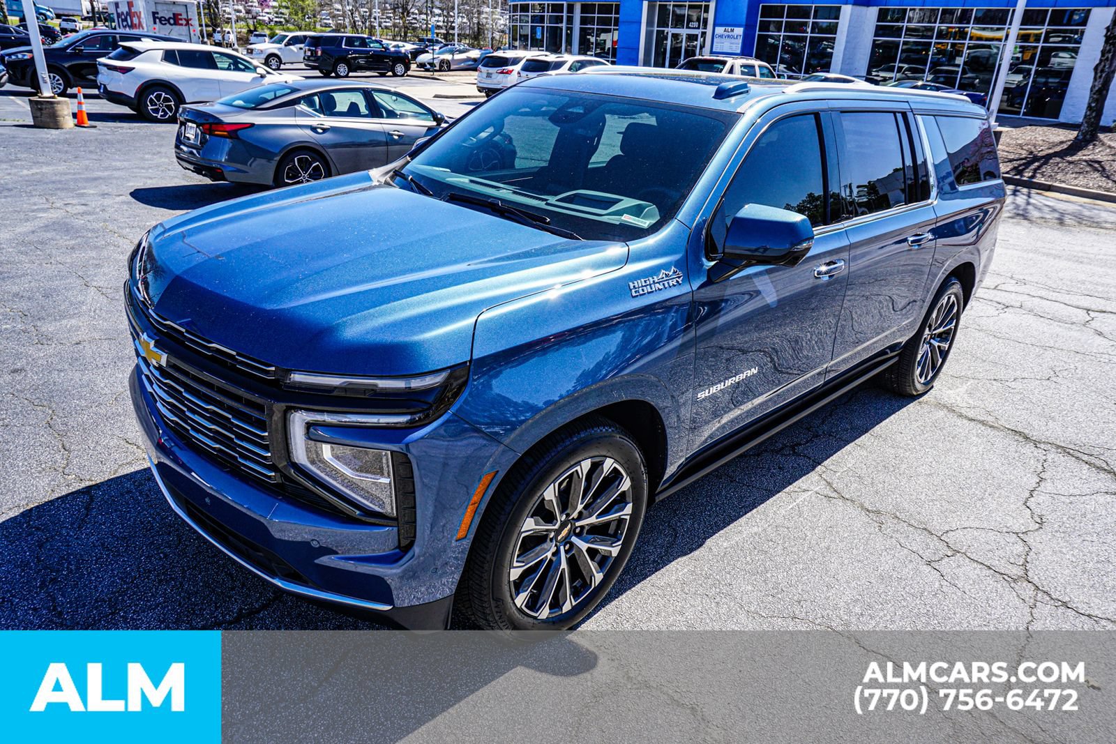 Used 2025 Chevrolet Suburban High Country AWD/4WD image 18