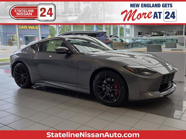 New 2025 Nissan Z Performance w/ Floor Mat Package
